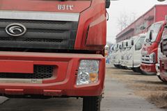 时代汽车 康瑞中卡 140马力 4X2 排半载货车