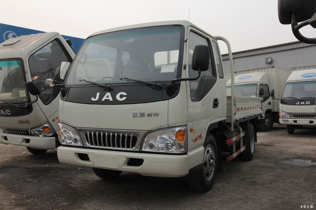 江淮 康铃 49马力 排半栏板轻卡