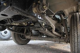 好微&nbsp;载货车底盘                                                图片