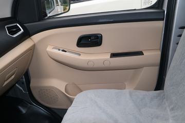 ������Խ �±�3 ��׼�� 1.5L ���� 112���� 2.85�׵�������΢��(����)ͼƬ