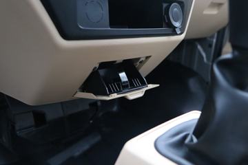 ������Խ �±�3 ��׼�� 1.5L ���� 112���� 2.85�׵�������΢��(����)ͼƬ