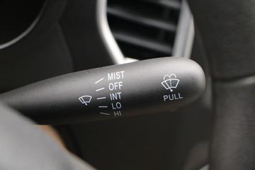 ������Խ �±�3 ��׼�� 1.5L ���� 112���� 2.85�׵�������΢��(����)ͼƬ