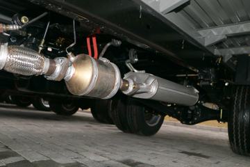 ������Խ �±�3 ��׼�� 1.5L ���� 112���� 2.85�׵�������΢��(����)ͼƬ