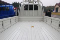 长安跨越者D5 舒适版 2.0L 3.05米双排栏板小卡(国六)