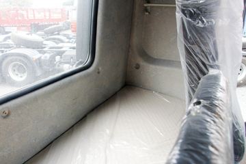 �ൺ��� ��V�п� 220���� 4X2 7.8����ʽ�ػ���(����)ͼƬ