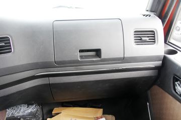 �ൺ��� ��V�п� 220���� 4X2 7.8����ʽ�ػ���(����)ͼƬ