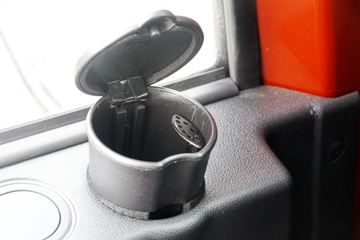 �ൺ��� ��V�п� 220���� 4X2 7.8����ʽ�ػ���(����)ͼƬ