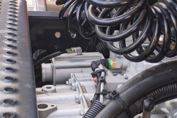 �������� ��ʨC6�ؿ� 510���� 6X4ǣ����(�߶�)(����)(CQ4257HK13334)ͼƬ