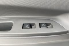 骐铃汽车 H300 116马力 4.08米单排厢式轻卡(JML5042XXYCD5)