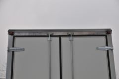 骐铃汽车 H300 116马力 4.08米单排厢式轻卡(JML5042XXYCD5)