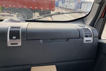 �й�����HOWO ���� 2019��Ƽ��� 156���� 4.15�׵�����ʽ�ῨͼƬ