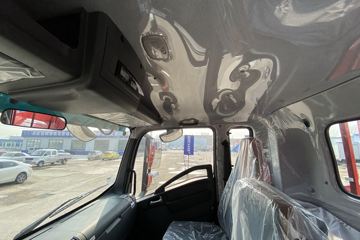 �й�����HOWO G5X�п� 220���� 4X2 6.75�������ػ���ͼƬ