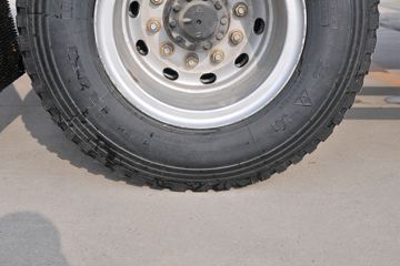 �й�����HOWO G5X�п� 220���� 4X2 6.75�������ػ���ͼƬ