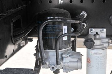 �й�����HOWO G5X�п� 220���� 4X2 6.75�������ػ���ͼƬ