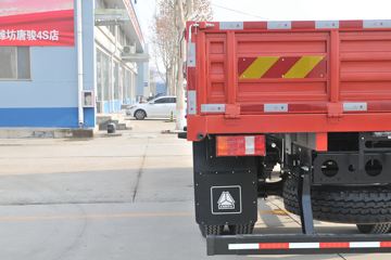 �й�����HOWO G5X�п� 220���� 4X2 6.75�������ػ���ͼƬ