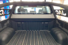 江淮T8 2019款 探索版尊贵型 2.0T柴油 139马力 两驱 标双排皮卡