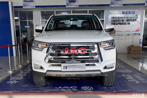 江淮T8 2020款 豪华型 2.0T柴油 150马力 四驱 大双排皮卡(国六)