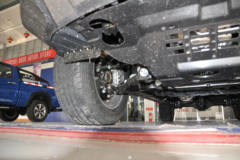 江淮T8 2019款 探索版尊贵型 2.0T柴油 139马力 两驱 标双排皮卡