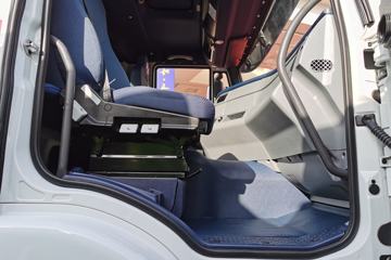 �������� ��ʨC6 215���� 4X2 �̻�������(DX5180GPS)ͼƬ