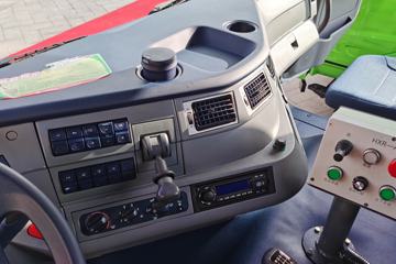 �������� ��ʨC6 215���� 4X2 �̻�������(DX5180GPS)ͼƬ