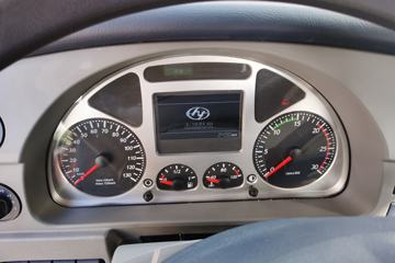 �������� ��ʨC6 215���� 4X2 �̻�������(DX5180GPS)ͼƬ