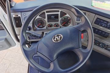 �������� ��ʨC6 215���� 4X2 �̻�������(DX5180GPS)ͼƬ