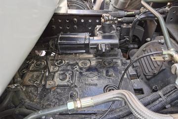 �������� ��ʨC6 215���� 4X2 �̻�������(DX5180GPS)ͼƬ