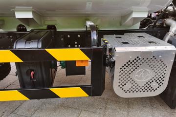 �������� ��ʨC6 215���� 4X2 �̻�������(DX5180GPS)ͼƬ