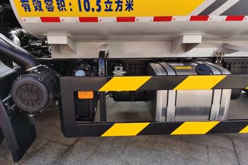 �������� ��ʨC6 215���� 4X2 �̻�������(DX5180GPS)ͼƬ