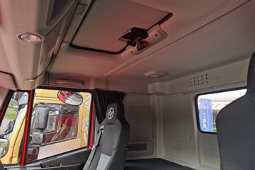 �������� ��ʨC6�ؿ� 380���� 4X2 LNGǣ����(ƽ��)(����)(CQ4187HD10381T)ͼƬ