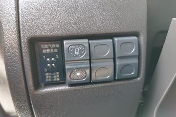 �������� ��ʨC6�ؿ� 380���� 4X2 LNGǣ����(ƽ��)(����)(CQ4187HD10381T)ͼƬ