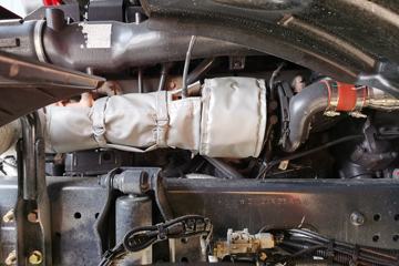 �������� ��ʨC6�ؿ� 380���� 4X2 LNGǣ����(ƽ��)(����)(CQ4187HD10381T)ͼƬ