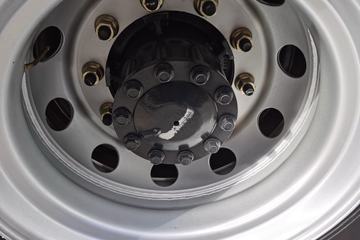 �������� ��ʨC6�ؿ� 380���� 4X2 LNGǣ����(ƽ��)(����)(CQ4187HD10381T)ͼƬ