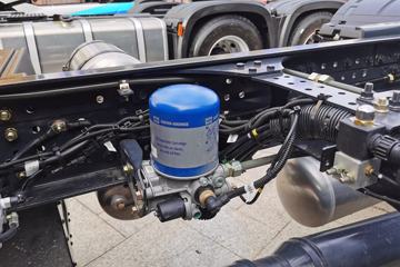 �������� ��ʨC6�ؿ� 380���� 4X2 LNGǣ����(ƽ��)(����)(CQ4187HD10381T)ͼƬ