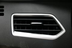 长安跨越 新豹T3 舒适版 1.5L 汽油 112马力 3.05米单排仓栅式微卡(单后轮)(SC5021CCYTMD61)