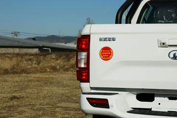 ���� �翥7 2019�� ��Ӣ�� 2.0T���� 170���� ����С˫Ƥ��ͼƬ