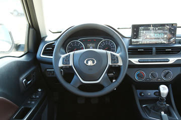 ���� �翥7 2019�� ��Ӣ�� 2.0T���� 170���� ����С˫Ƥ��ͼƬ