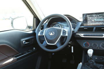 ���� �翥7 2019�� ��Ӣ�� 2.0T���� 170���� ����С˫Ƥ��ͼƬ