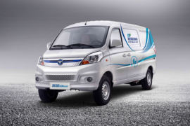 智蓝iBlue&nbsp;电动封闭厢货外观图片