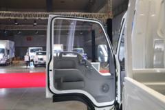 庆铃 五十铃100P 120马力 4.275米单排栏板轻卡(国六)(速比5.375)(QL1040BUHA)