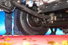 庆铃 五十铃M600 120马力 单排厢式轻卡(国六)