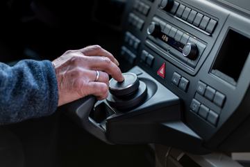 ��(MAN) TGXϵ���ؿ� 510���� 4X2 ǣ����(TGX18.510)ͼƬ