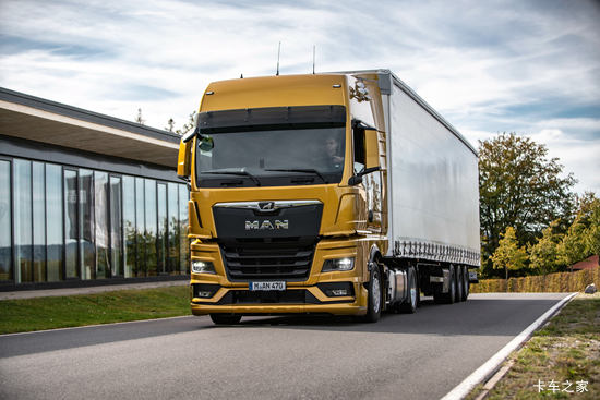 ��(MAN) TGXϵ���ؿ� 510���� 4X2 ǣ����(TGX18.510)