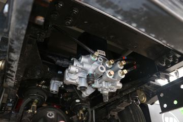  Сբ 95 4X2 3.6ж()(BJ3042D8PBA-01)ͼƬ