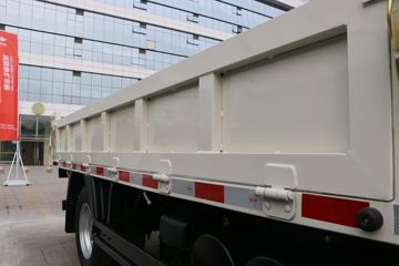  Сբ 95 4X2 3.6ж()(BJ3042D8PBA-01)ͼƬ