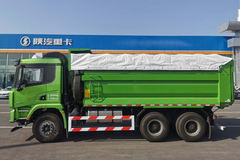 陕汽重卡 德龙X3000 400马力 6X4 5.6米自卸车(国六)