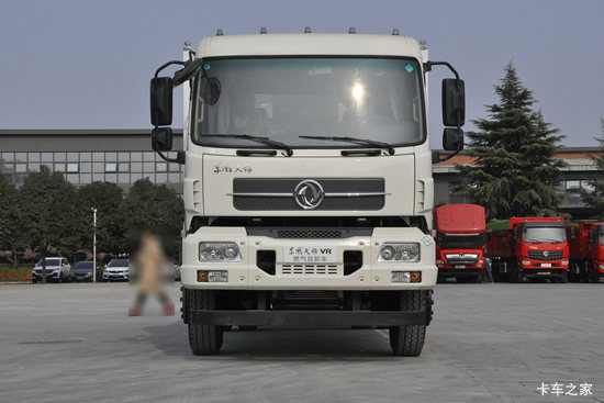 �����½� ���VRȼ�� 220���� 6X2 5.6��LNG��ж��(����)(DFV3252GP6N)