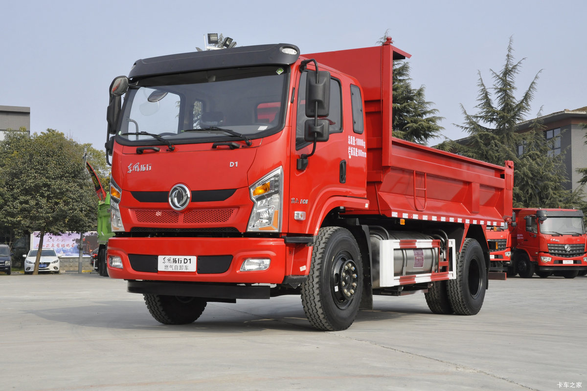 东风新疆 拓行D1 160马力 4X2 3.8米LNG自卸车(国六)