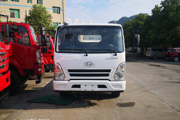 现代商用车(原四川现代) 盛图H5 141马力 4X2 4.07米冷藏车(程力威牌)(CLW5040XLCCH5)