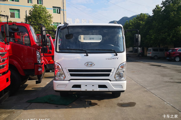 现代商用车(原四川现代)底盘 冷藏车